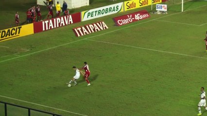 Celso Roth afirma que expulsão de Dagoberto foi justa