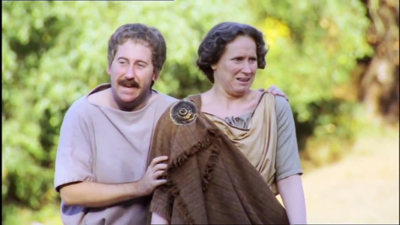 Horrible Histories Roman Army PENSION: Giving legionnaires Land in Britain |BONUS CLIP