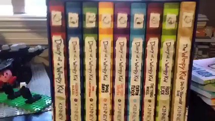 Diary of a Wimpy Kid Box of Books 1-8 Review