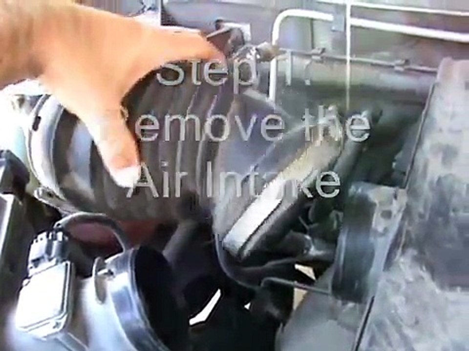 How to Change Spark Plugs in a 2005 Chevy Colorado