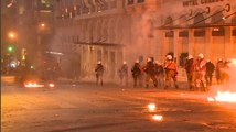 Grèce : échauffourées devant le parlement à Athènes