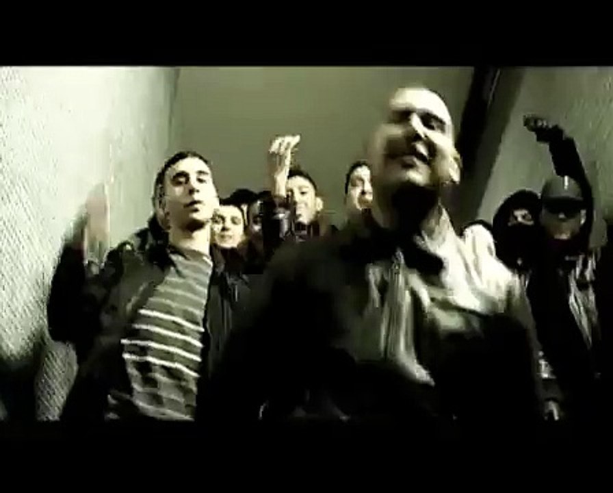 REDOUANE LA DEGLINGUE - MON RAP [ street clip ]