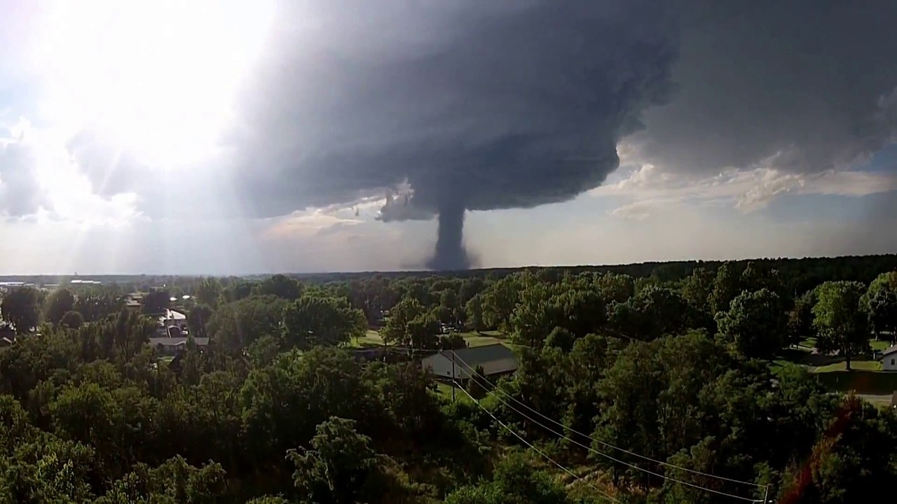 Kansas tornado incredible footage captured by a drone