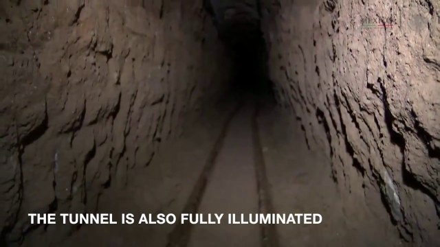 Detailed video of El Chapo Guzmán Prison Escape by a tunnel - Mexican Drug Lord