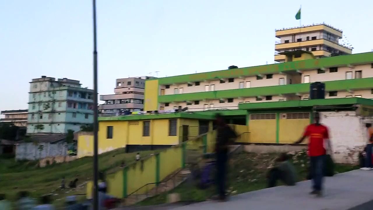 THE KIGOGO-JANGWANI ROAD IN DAR ES SALAAM