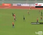 Gol de cascadorii râsului! Vezi aici ce a făcut portarul ech