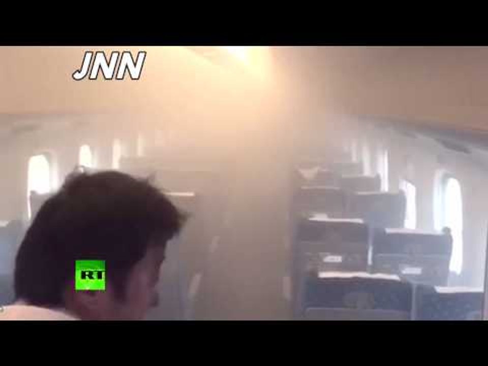 RAW: Man sets self on fire on Japan bullet train