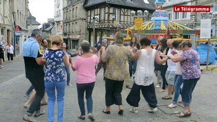 Pontivy. Danse bretonne, juste le premier pas à faire