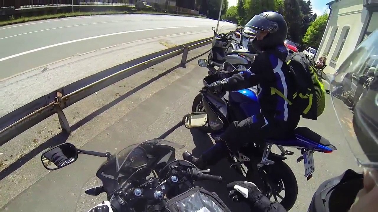 Yamaha Yzf 125 R & Honda CBR 125