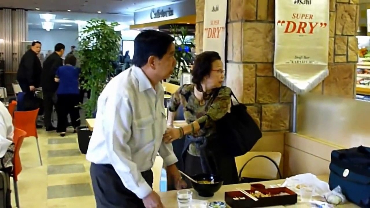 3.11.2011 Japan Earthquake Narita Airport東日本大震災・東北地方太平洋沖地震成田国際空港手ぶれ補正後Terremoto Japón Chiba