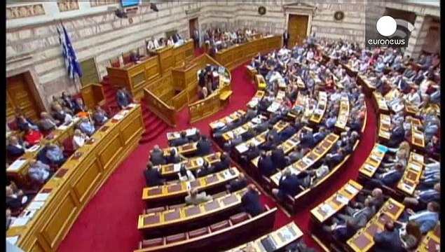 Greece's Syriza party revolt leaves Tsipras clinging to power