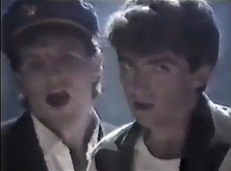 Split Enz - Six Months In A Leaky Boat