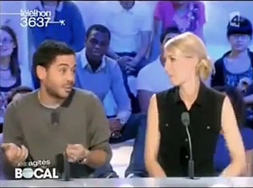 Manu Payet en retard a la matinale de NRJ Réunion