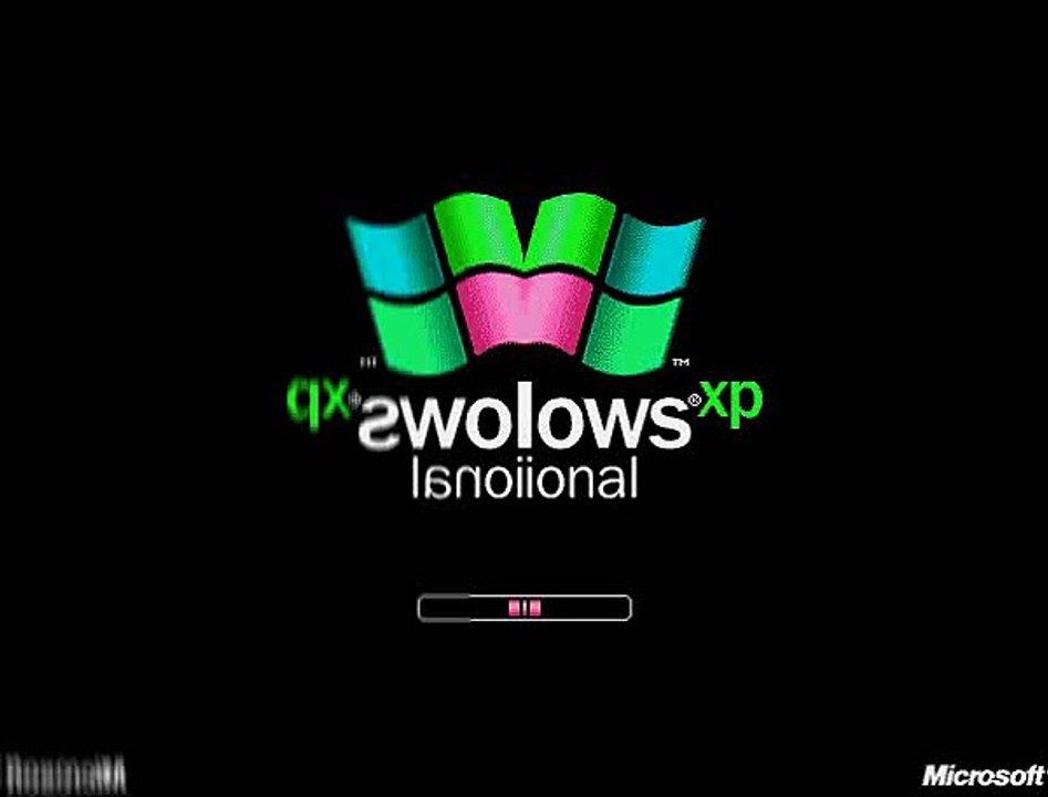 Windows XP In High Pitch Mirror Left