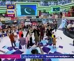 Junaid Jamshed Singing DIL DIL PAKISTAN In Jeeto Pakistani