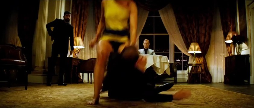 Mission: Impossible Rogue Nation - Stunt Featurette (Tom Cruise)