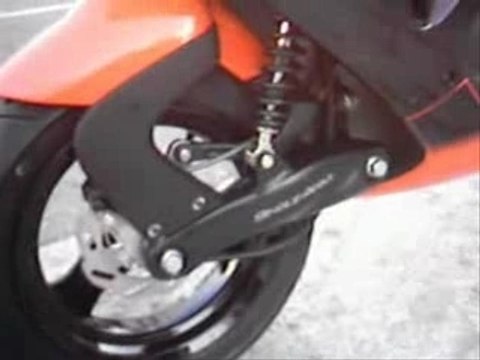 TOSI MOTO PRESENTE LE SPEEDFIGHT 2