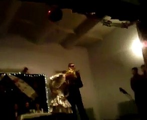 «Hai la maritat» Sceneta de la Anul Nou 2011.mp4