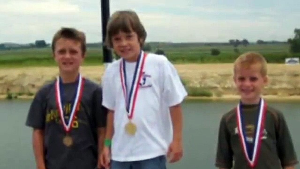 7 yr Old  Barefooter Brody Meskers