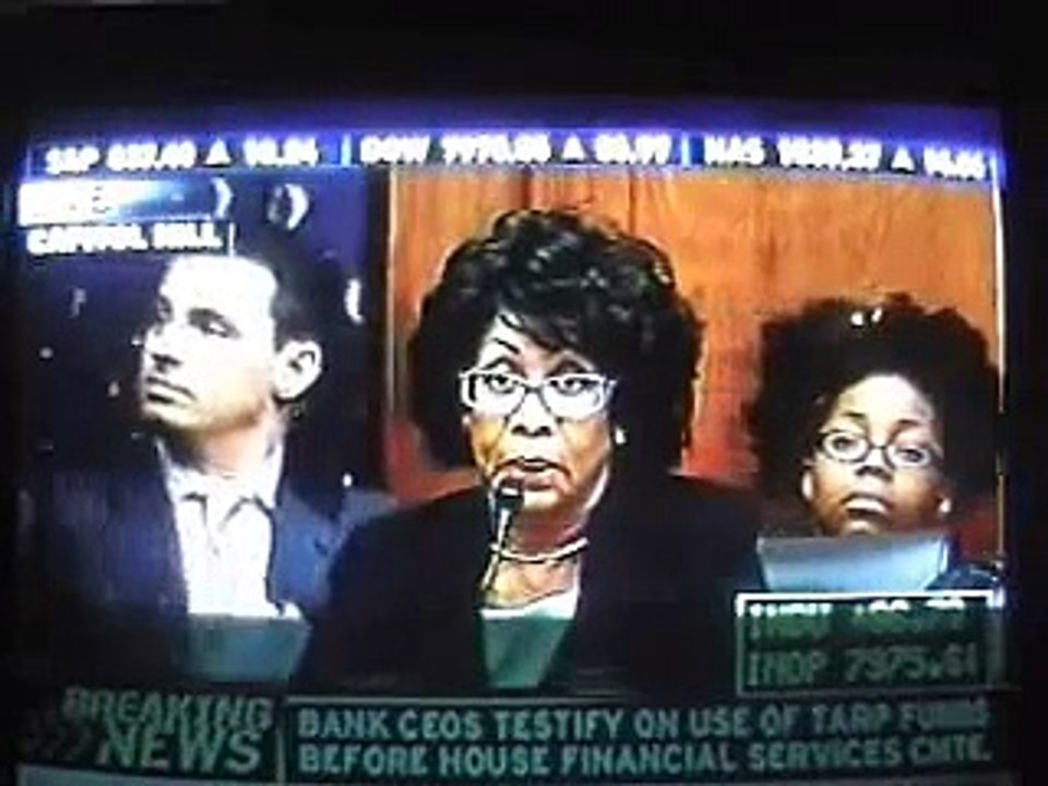 Maxine Waters spits fire at CEO Banksters