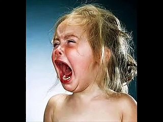 niña pidiendo auxilio,(llamada al 911)