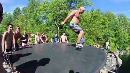 Saut extrême en trampoline !