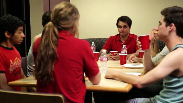 Roommates: Sleepover (S1, E4)