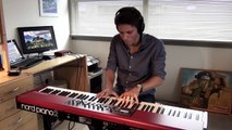 Yann Tiersen - La Valse d'Amélie (performed by Ray Xavier)