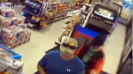 Así fue como desmayaron a un ladrón que pretendía robar un abasto