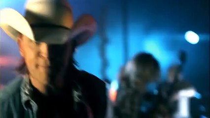Justin Moore - Backwoods