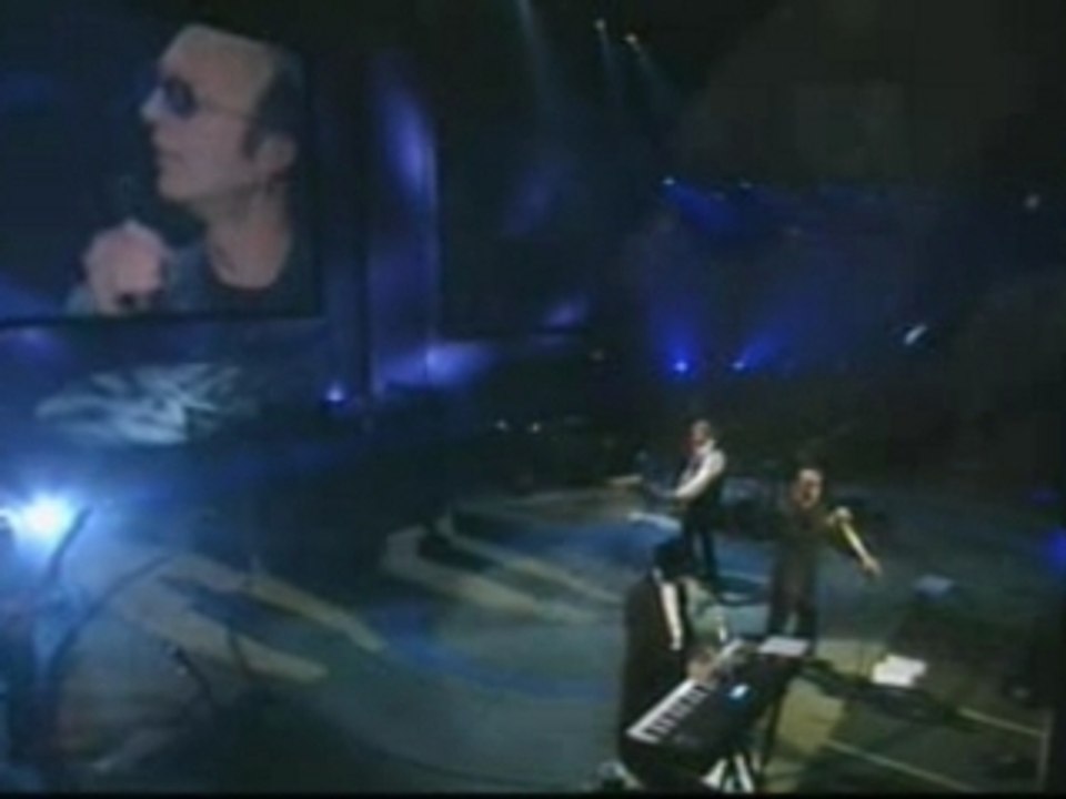 The Bee Gees - I Started A Joke