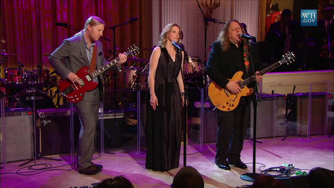 Susan Tedeschi, Derek Trucks, & Warren Haynes: "I’d Rather Go Blind"