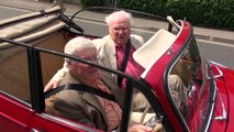 Behind the scenes footage - Celebrity Antiques Road Trip visits British Bespoke Auctions