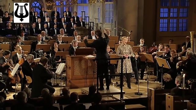 Georges Bizet: Agnus Dei (Lam Gods) - Elīna Garanča ( lyric mezzo-soprano)