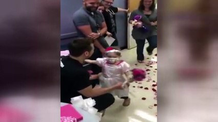 Kanser hastası küçük kızın 'evlilik' sevinci