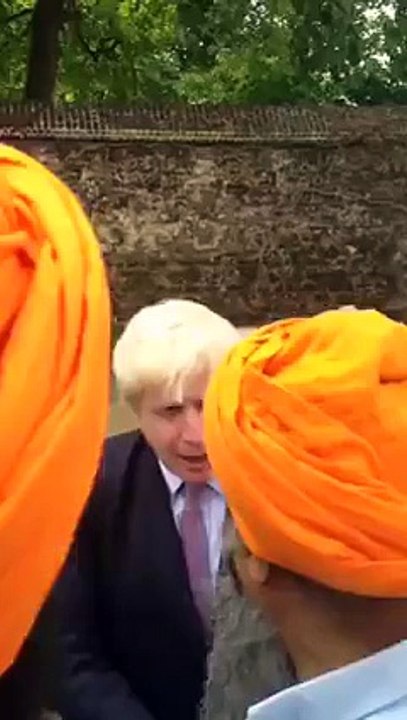 Bhai manjit Singh talking to mayor regarding Ba...