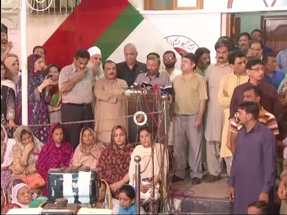 Only MQM being targeted in Karachi operation: Farooq Sattar