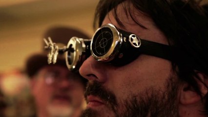 Fest Track On Sirk TV: VINTAGE TOMORROWS [Comic Con 2015]