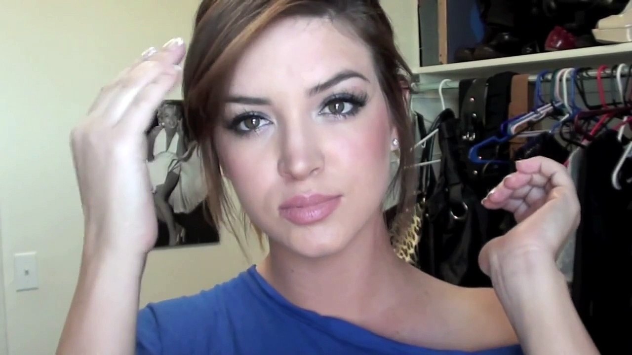 How I style: Side Swept Bangs ☆