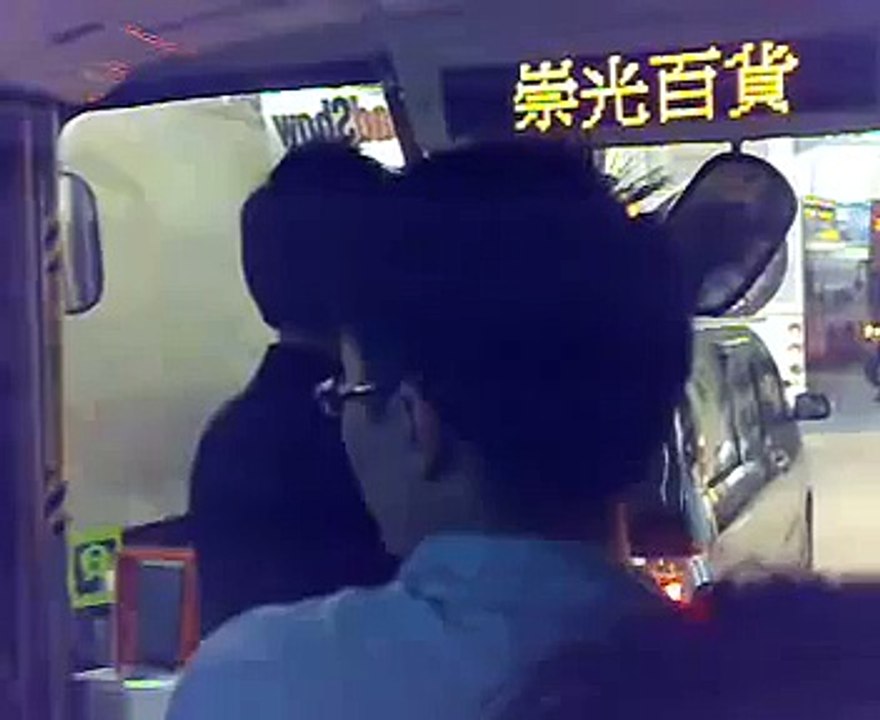 亂倫二人組要求巴士車長非落區開門落車