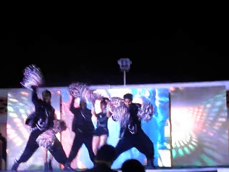 Dance Troup Video - on Aaj Blue hai Pani Pani