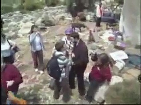 Israeli settlers attack Palestinian residents of Hebron