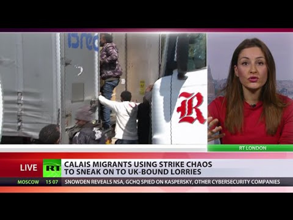 Calais Chaos:  Ferry workers blockade port,  migrants using mess to sneak to UK