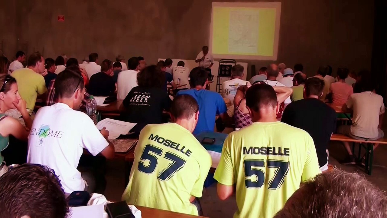 La championnat de France de planeurs à  Lepaud dans la creuse