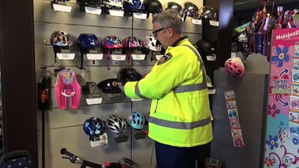 Agent Joss weet het wel.....