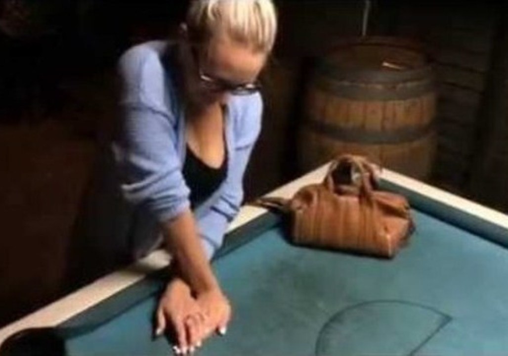 Woman Demonstrates Crazy Arm Twisting Ability