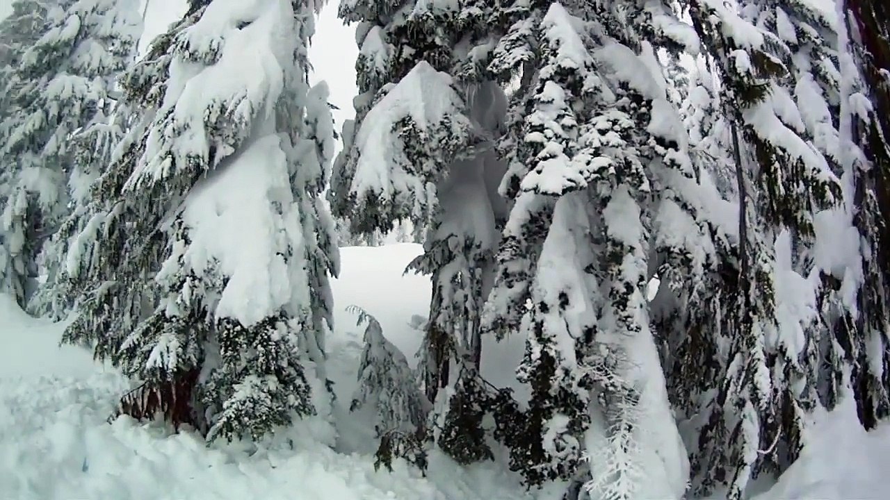 Walk 1: *Winter In Canada*Into The Snow Cave*12 Foot Fire Pit*Trench Shelters*