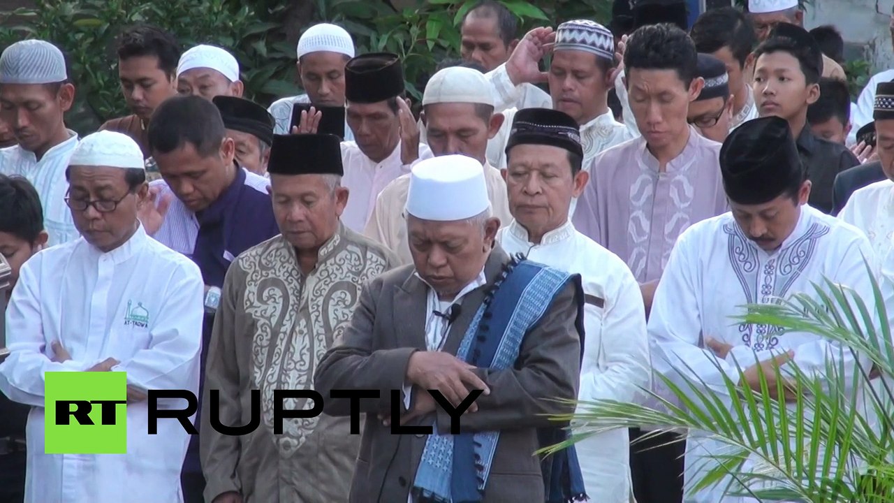 Indonésie : les musulmans célèbrent le premier jour de l'Aïd el-Fitr