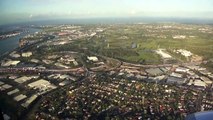 Qantas Landing at Brisbane Airport