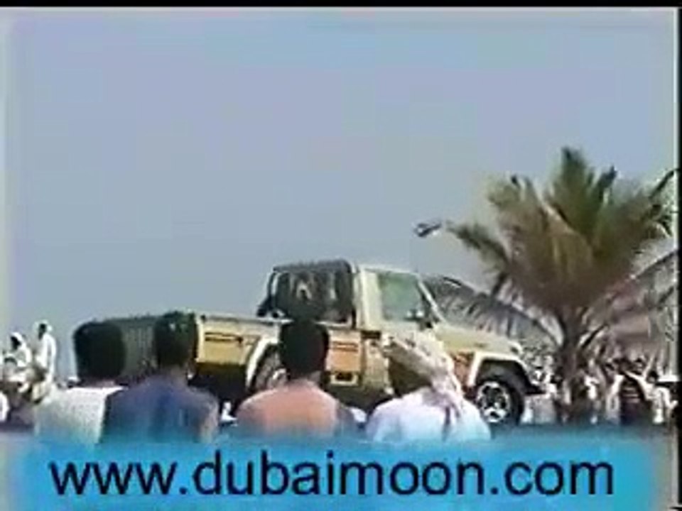 crazy arab drift,bu shanab,land cruiser drifting,burnout